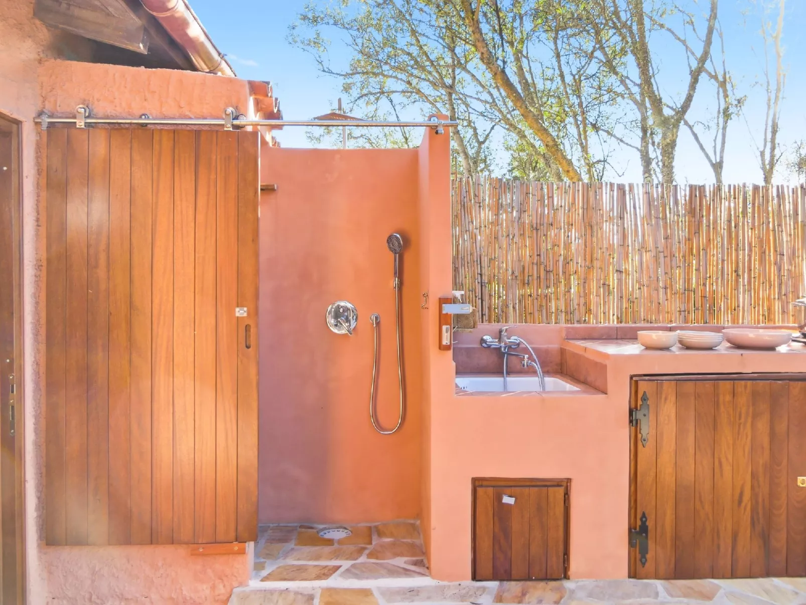 La Quercia - Outside