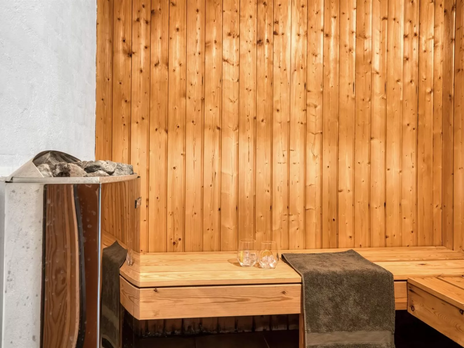 "Månviva" - 250m from the sea - Drinnen