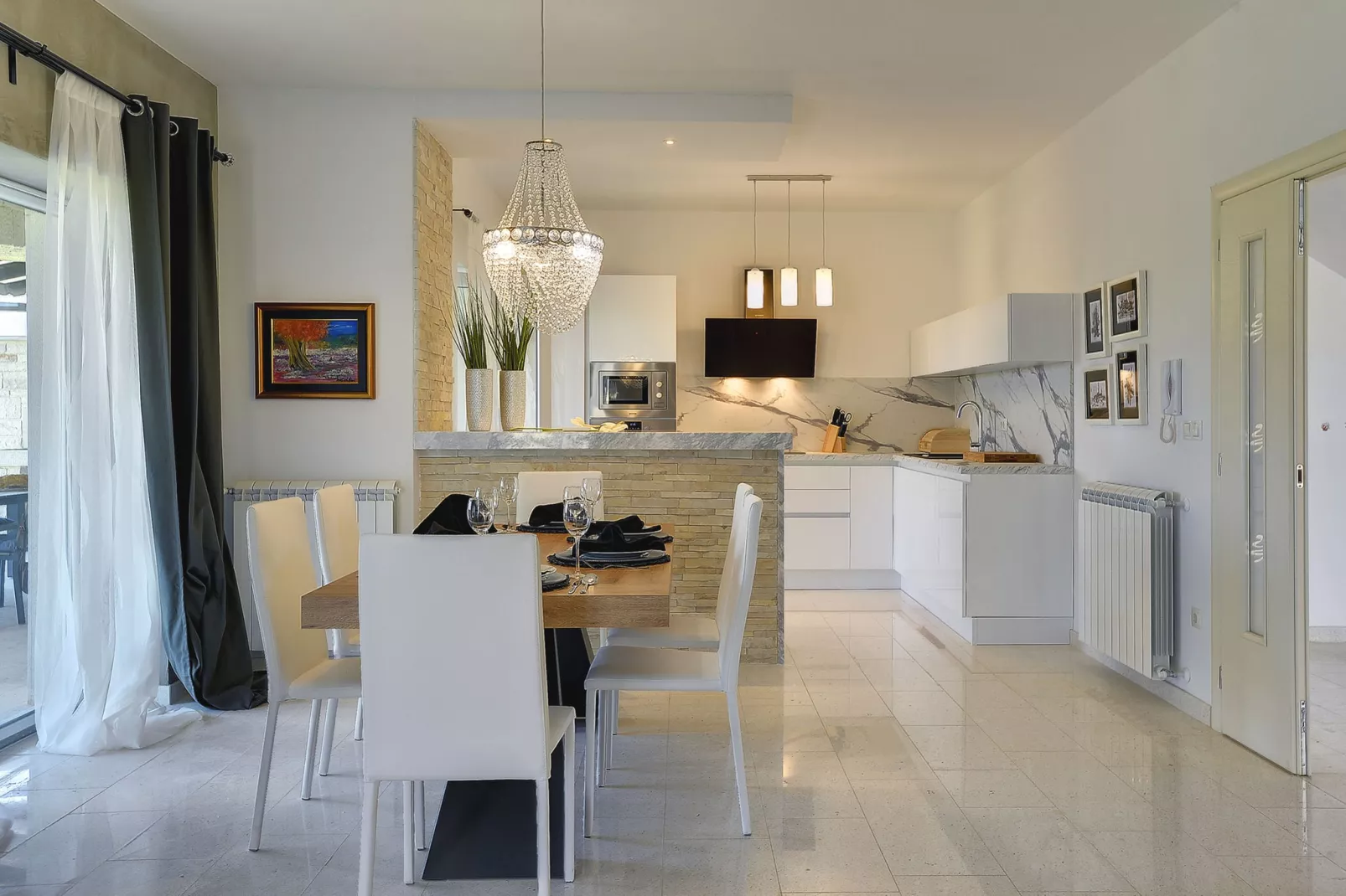 Villa Paradiso-Kitchen