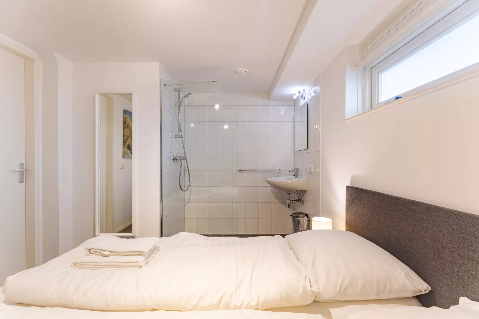 Zonnedorp 19 Modern holiday home Renesse | Beach within walking distance - Chambre