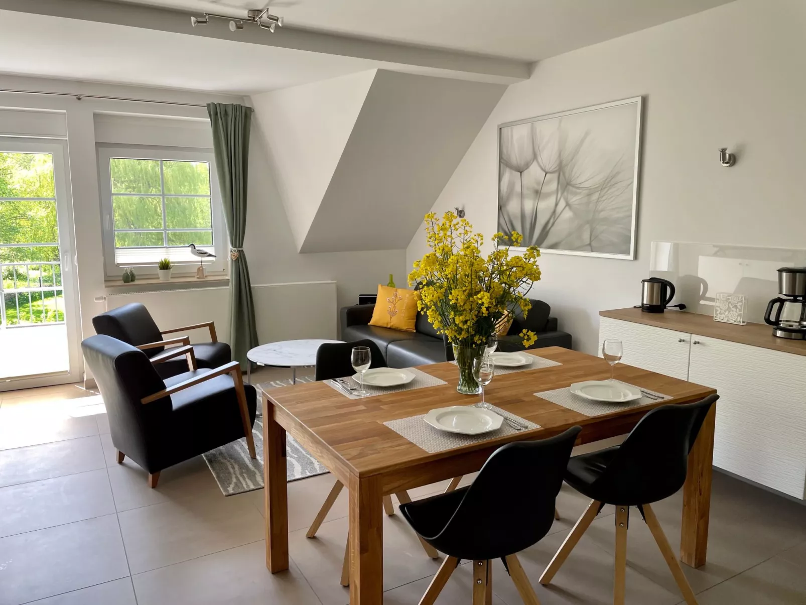 Appartement mit Balkon - Image-tags.info