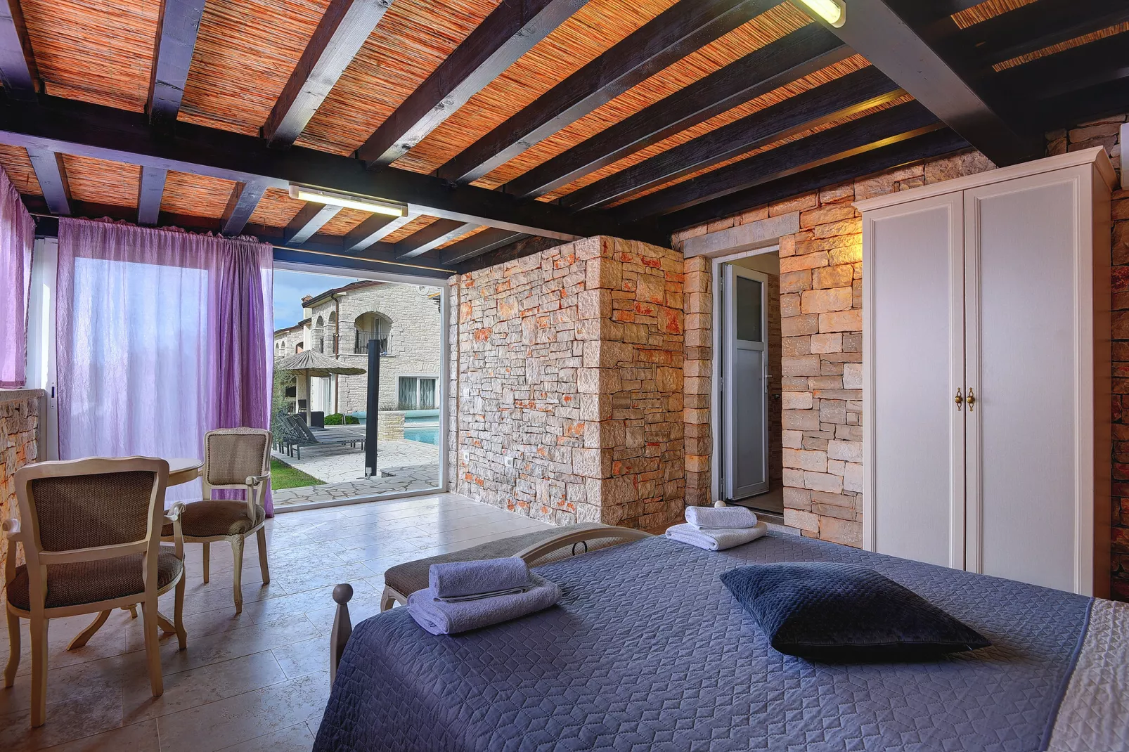 Villa Paradiso-Bedroom
