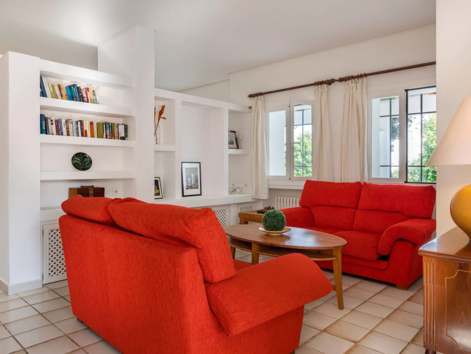 Pineda-Image-tags.info