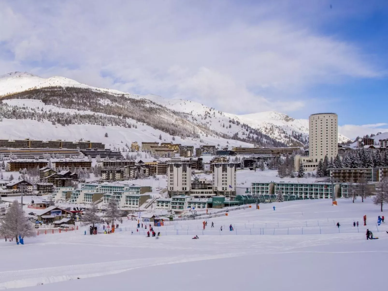 Teleo Vacanze - Olympisches Dorf Sestriere - Dehors