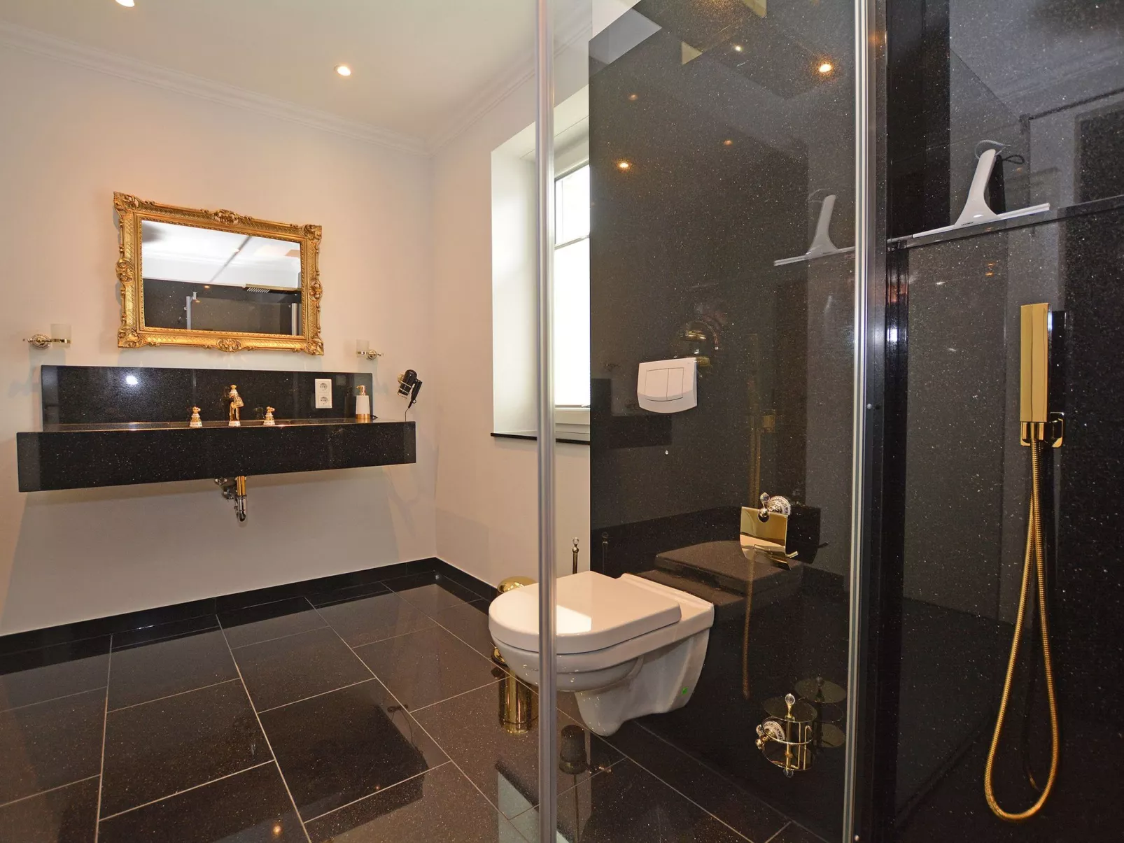 Merzijana Eerdgeschoss in Stinteck - Image-tags.info