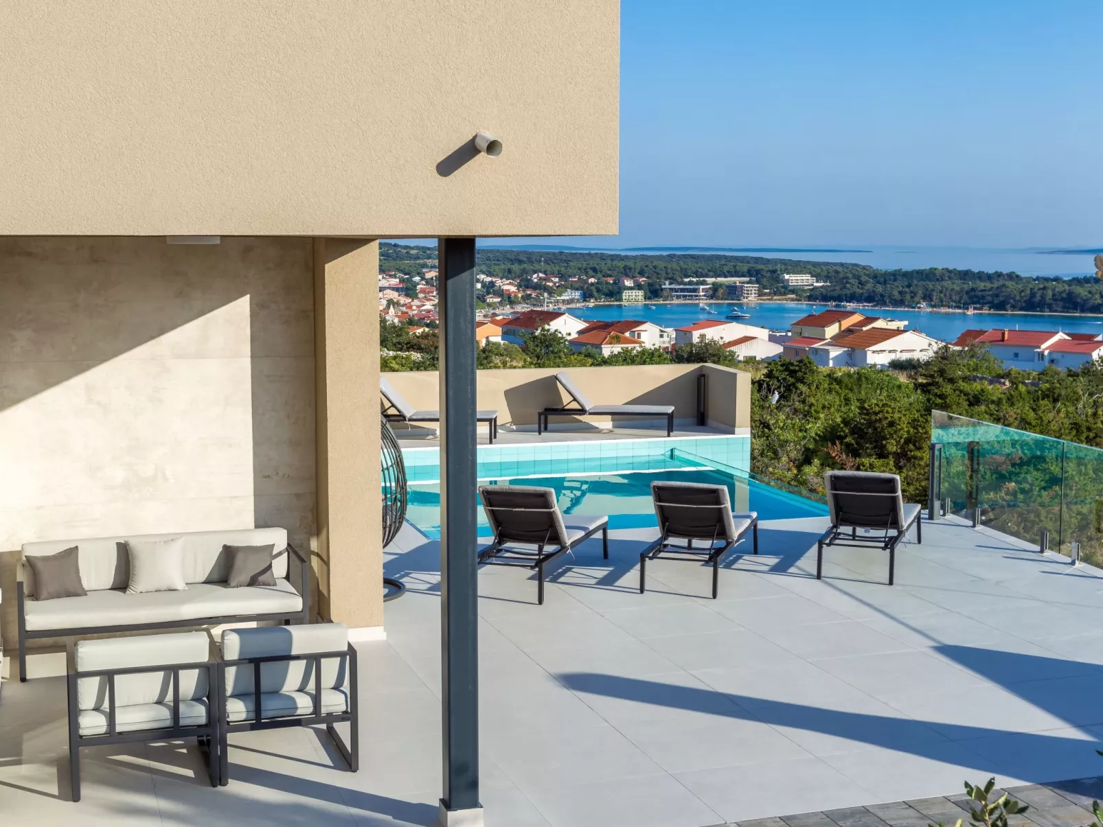 Villa Sara - Image-tags.info