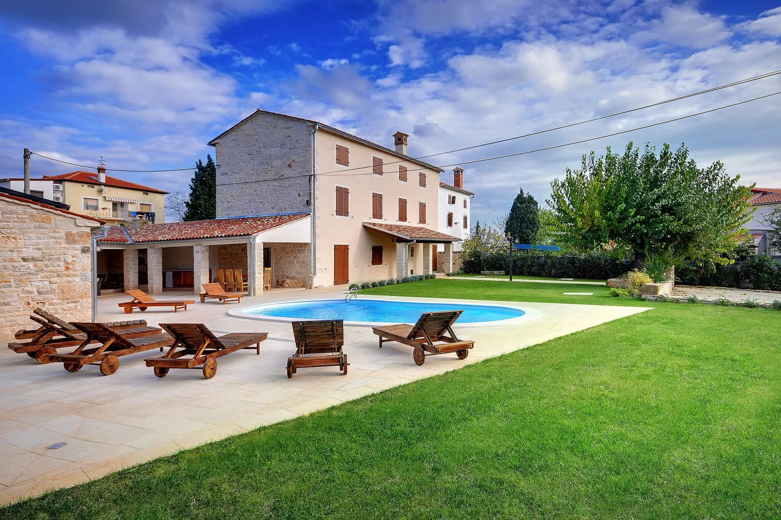 Casa Silvano-Gardens summer