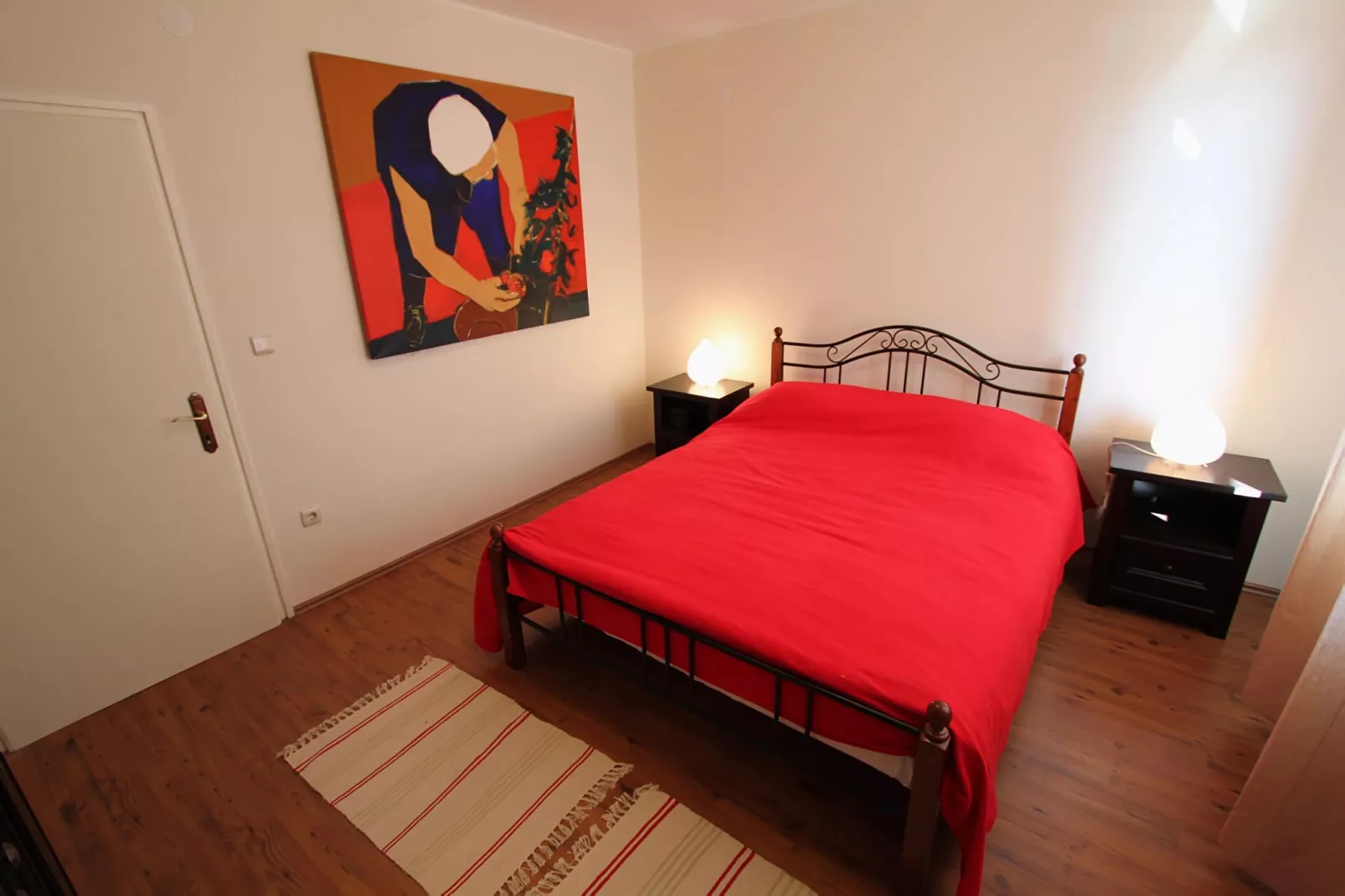 Suran-Bedroom