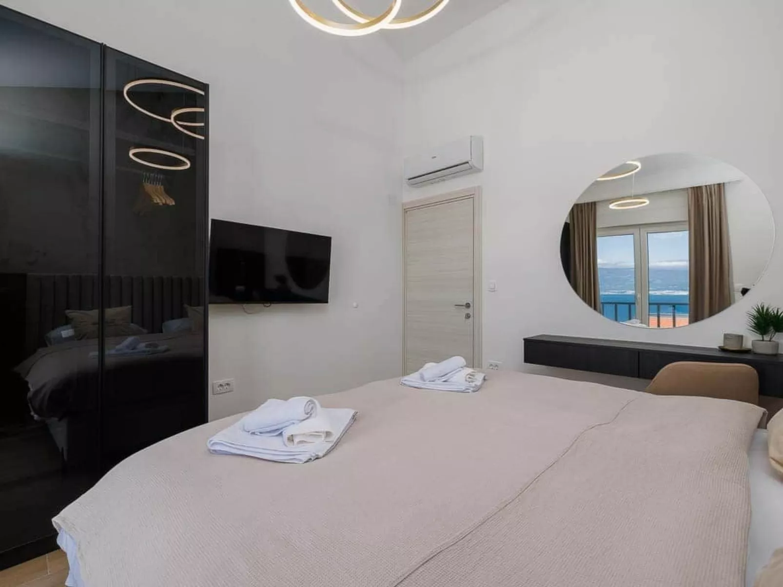 Brandneue Villa -beheizter Pool mit schönem Meerblick - Image-tags.info