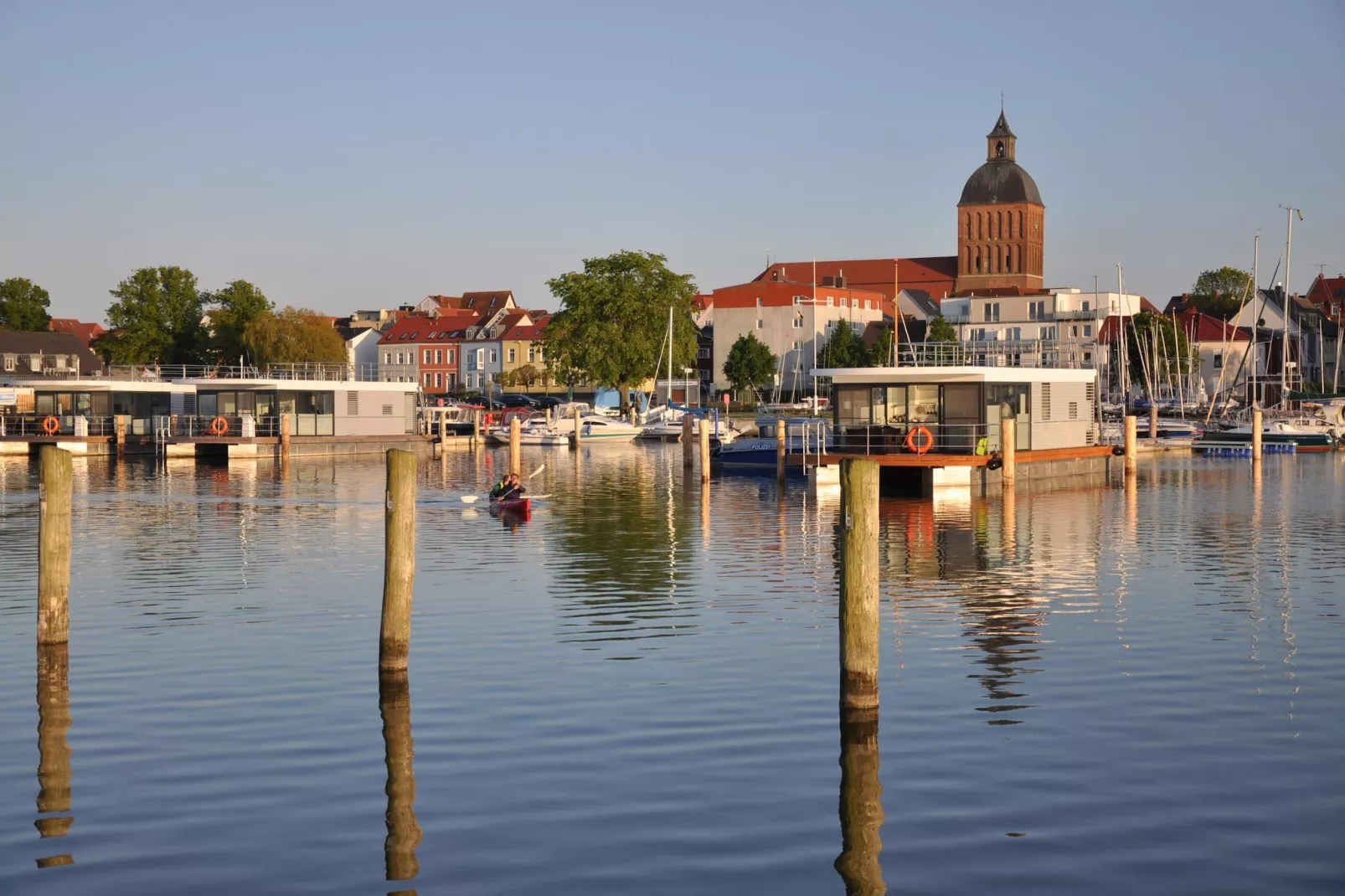 Floating House Paula - Zones été à 1 km