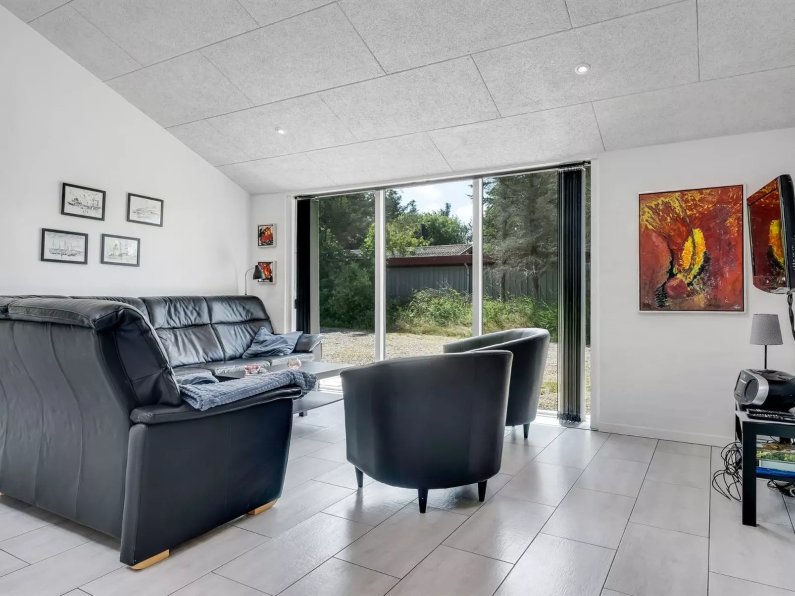 "Eerika" - 500m to the fjord - Drinnen