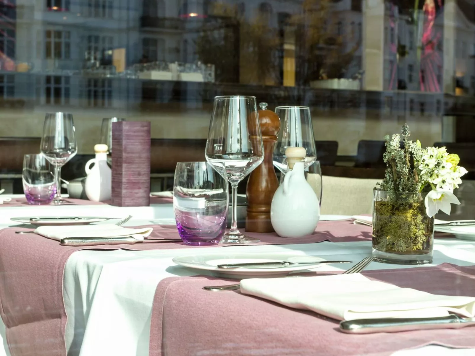 In Berliner Innenstadt, Siegessäule-Nähe - Inside