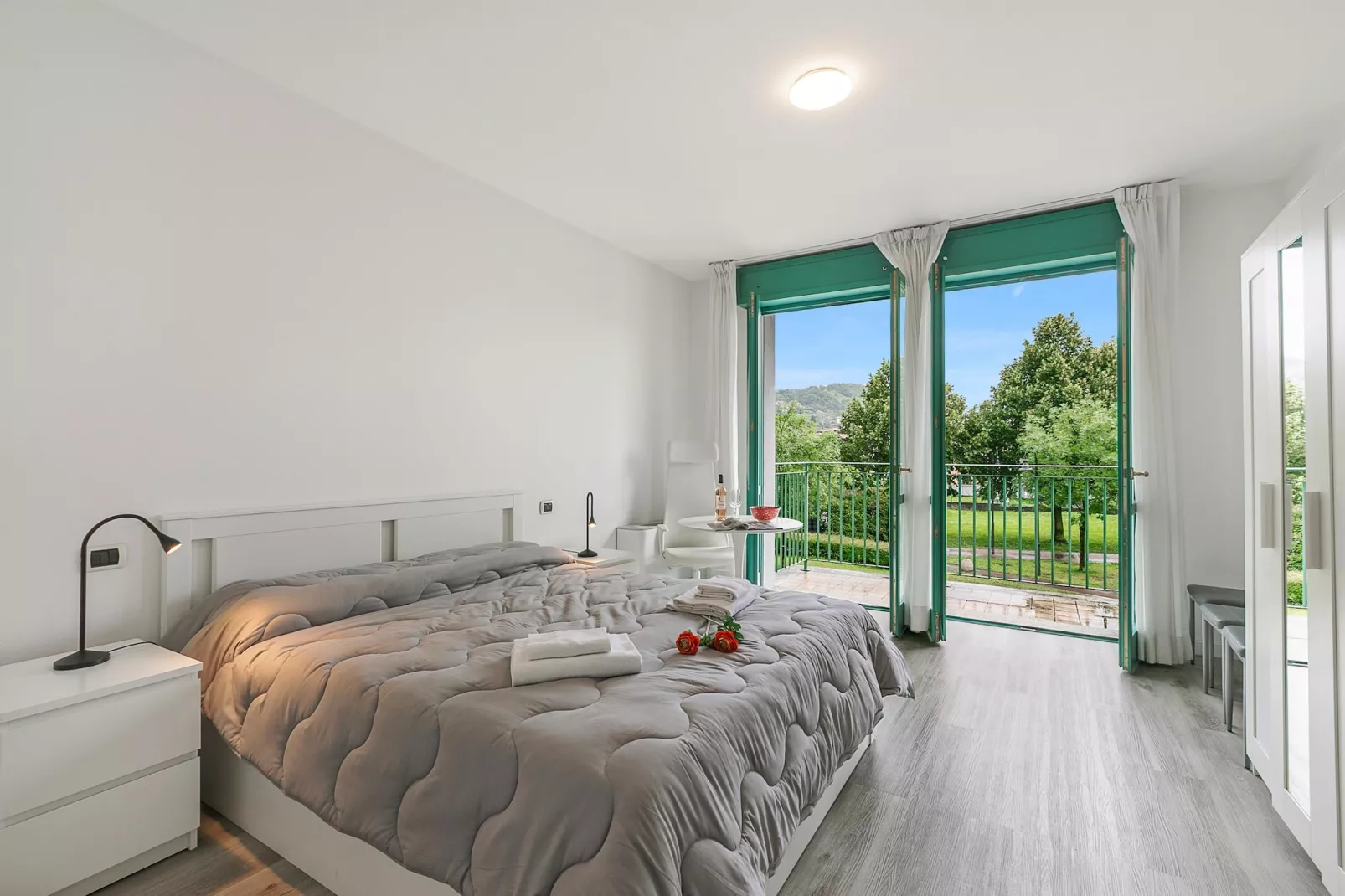 RESIDENCE PORTO LETIZIA - PALACE-1ROOM APT 4 PAX MOUNTAIN VIEW DELUXE8204 - P1MD4 - Bedroom