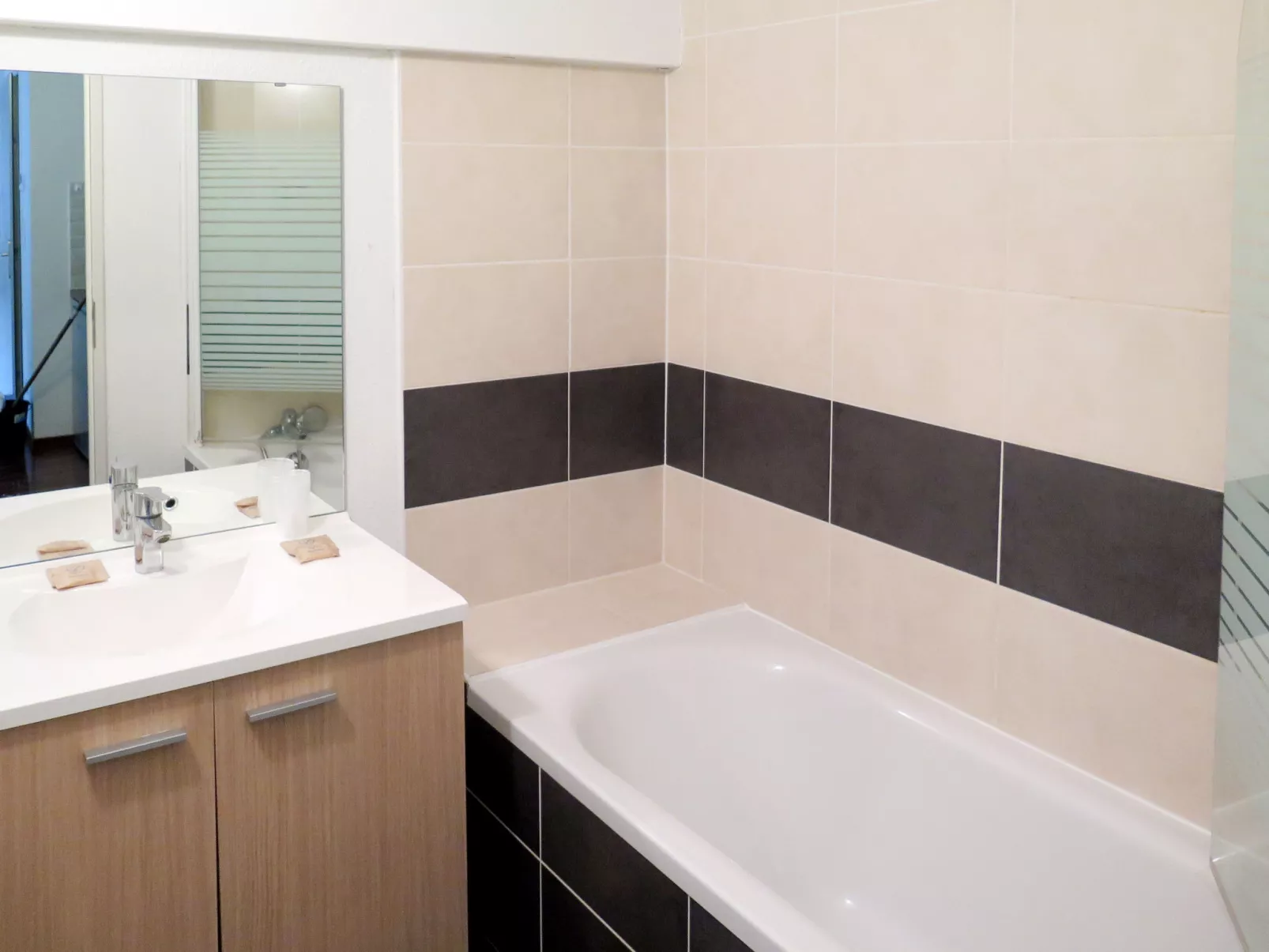 Les Rives du Lac-Drinnen