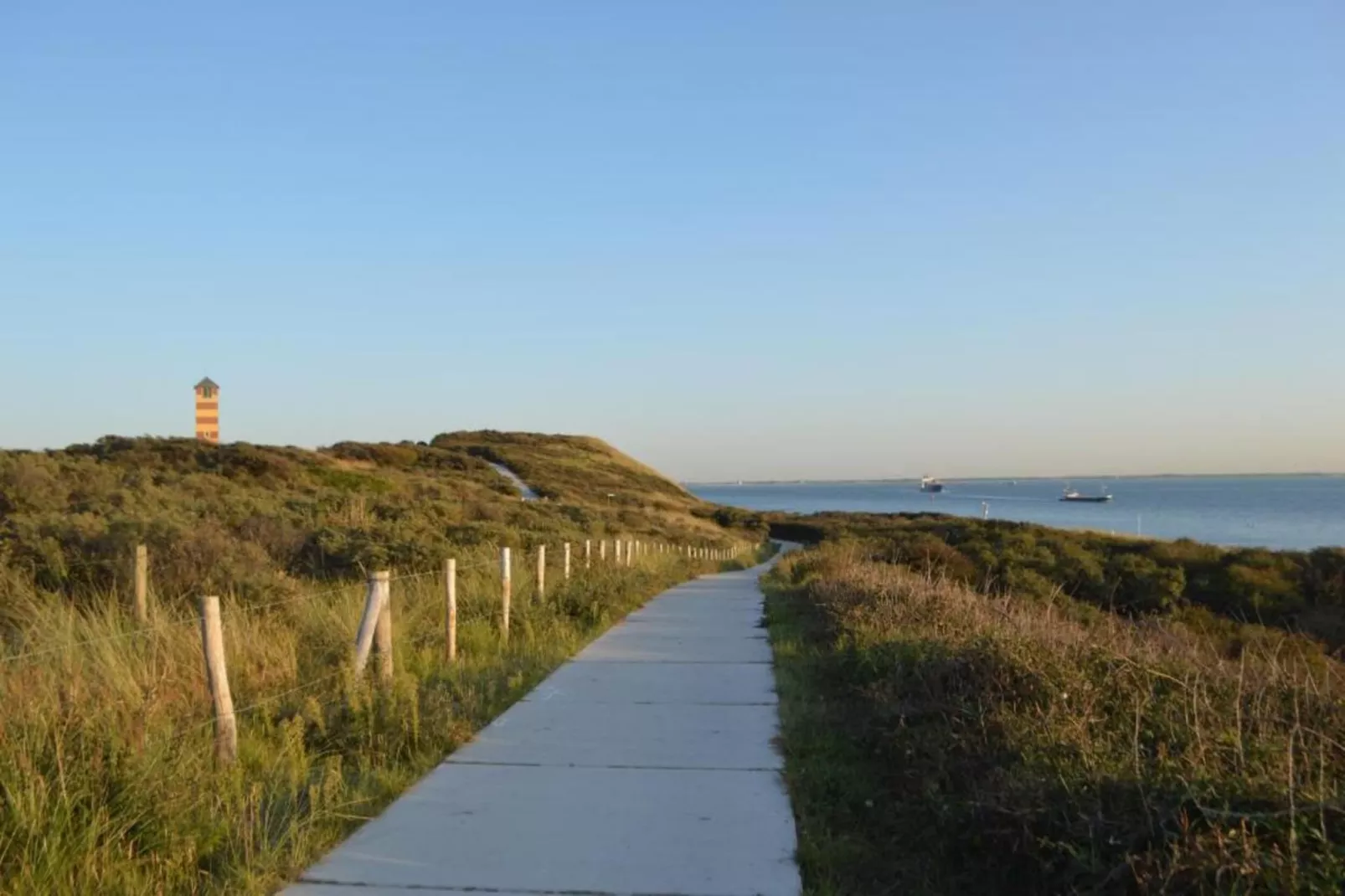 Slaapstrandhuisje - Strand dishoek 60-Zones été à 20 km