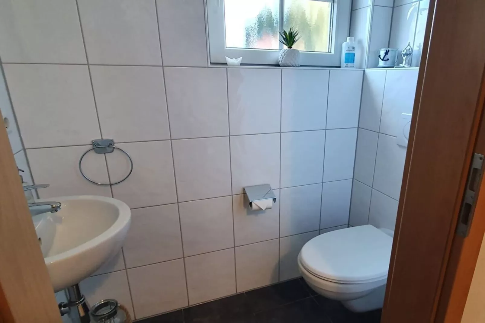 298215-Bathroom