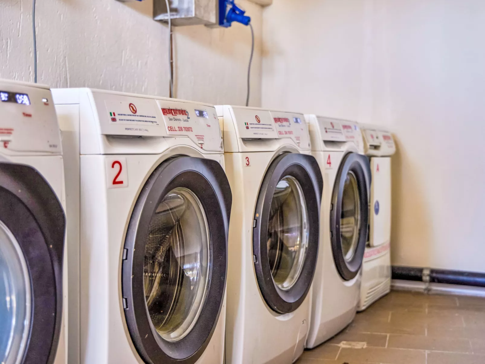 Costa D'Argento-Drinnen