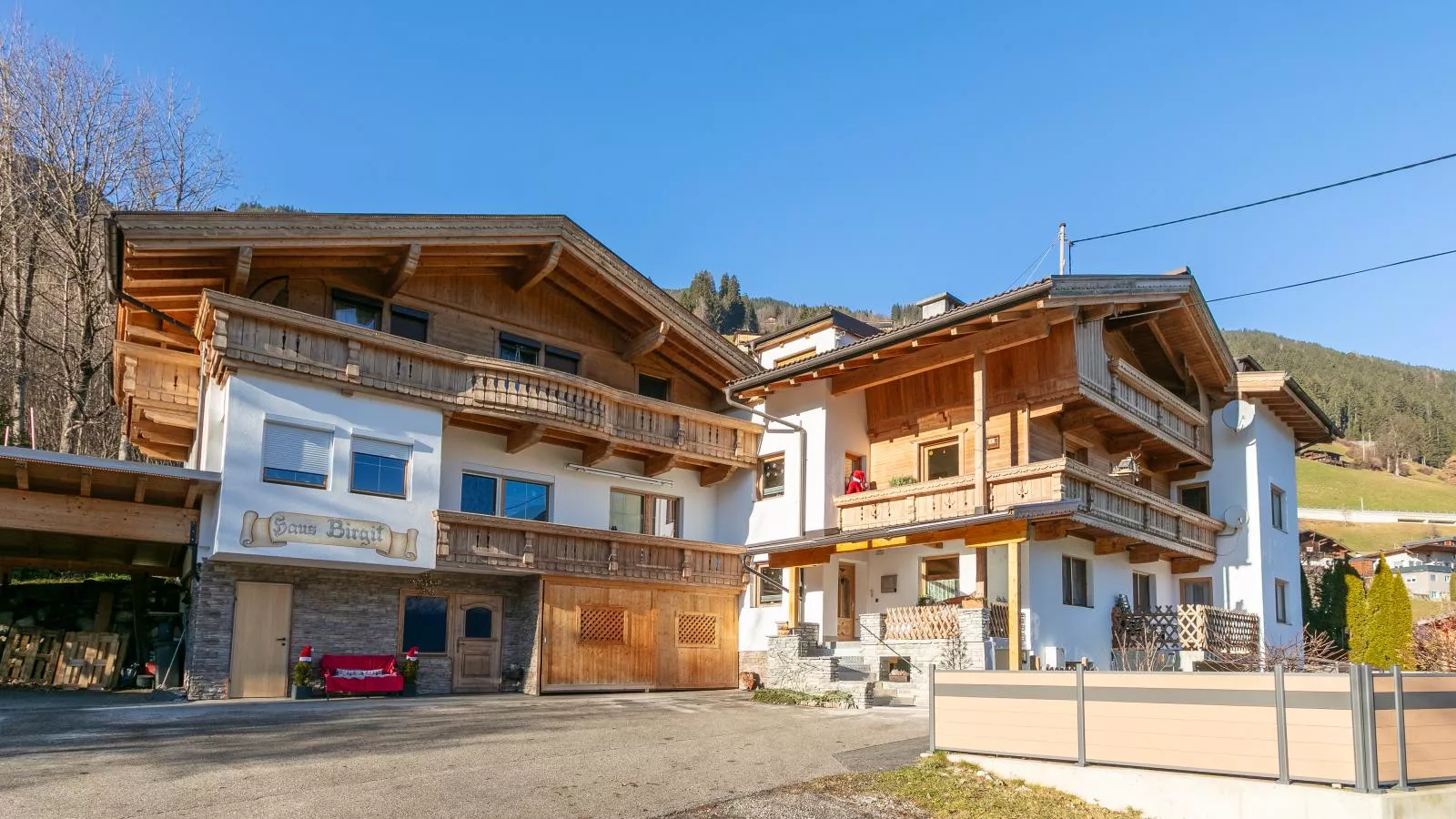 Apartment Birgit - Exterior in winter