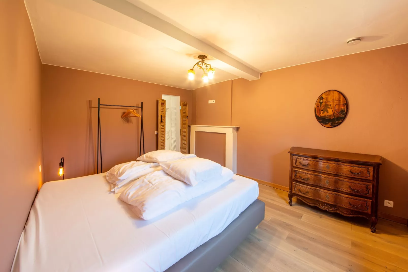 Maison Rose - Bedroom