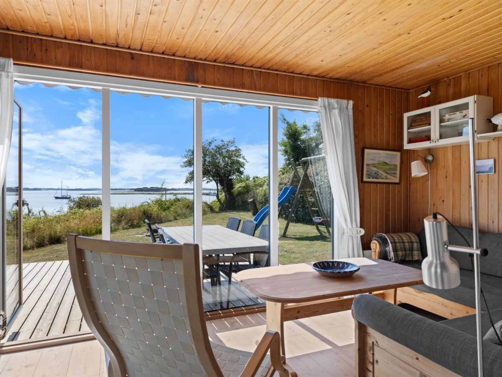 "Rajna" - 30m from the sea-Drinnen