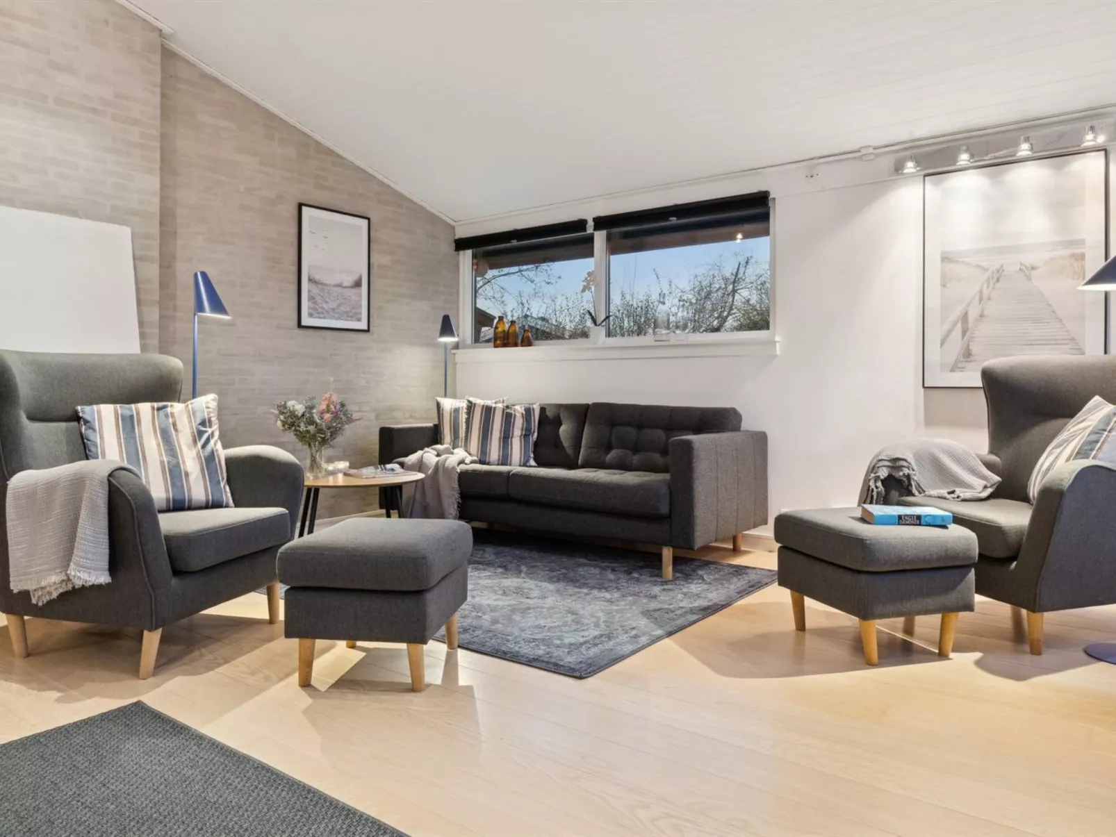 "Ordan" - 140m to the fjord-Inside