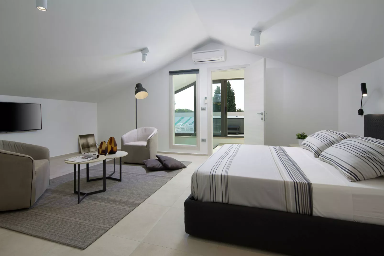 Villa Fasana-Bedroom