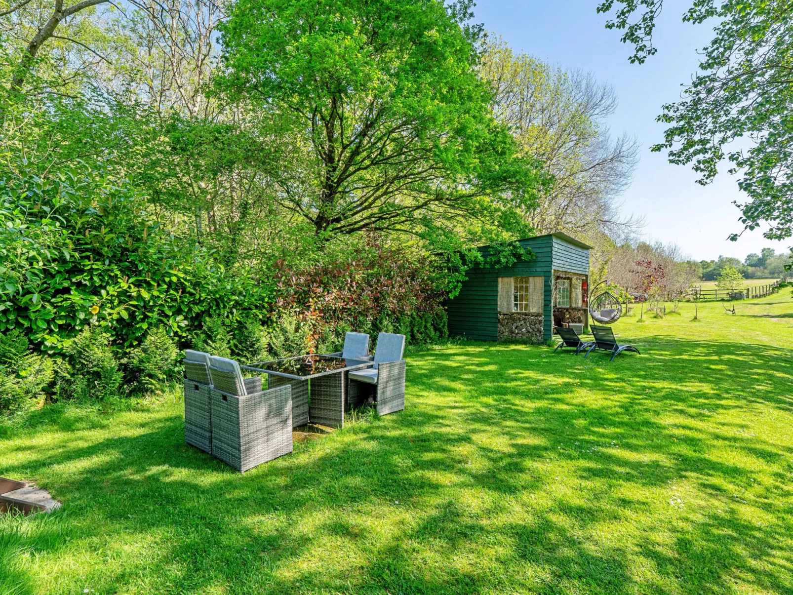 Shepherd's Hut at Hilltop Farm - Inside