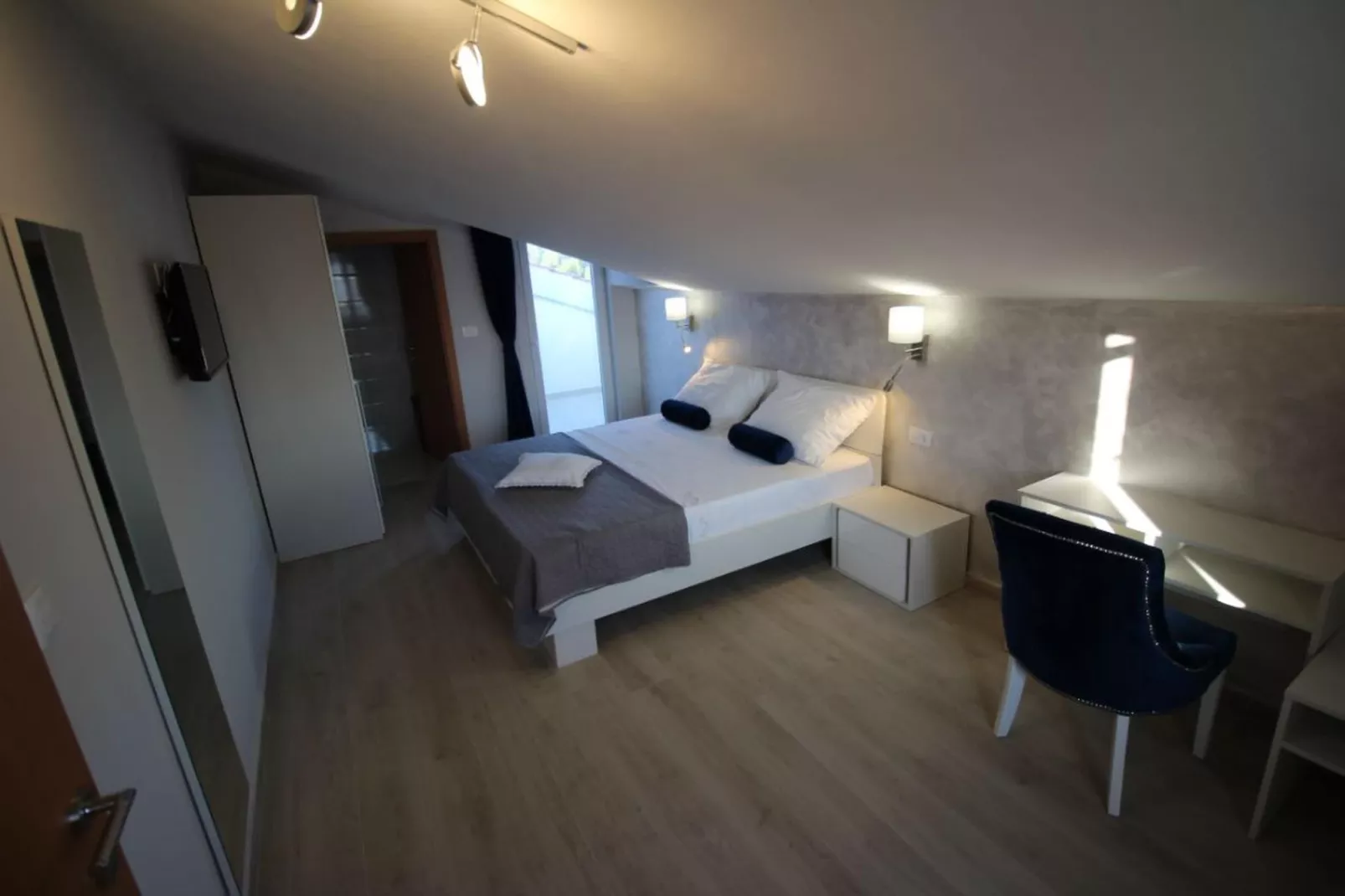 Penthouse - Typ 6plus2-Chambre
