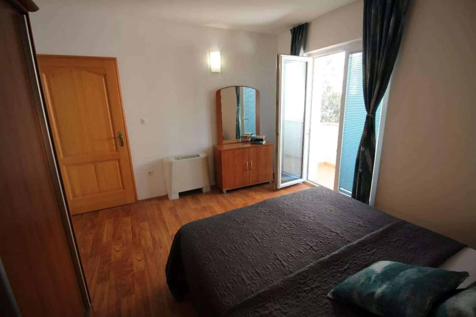 Sv Marija 2 - Ferienwohnung 2 - Typ 2plus2 - Bedroom