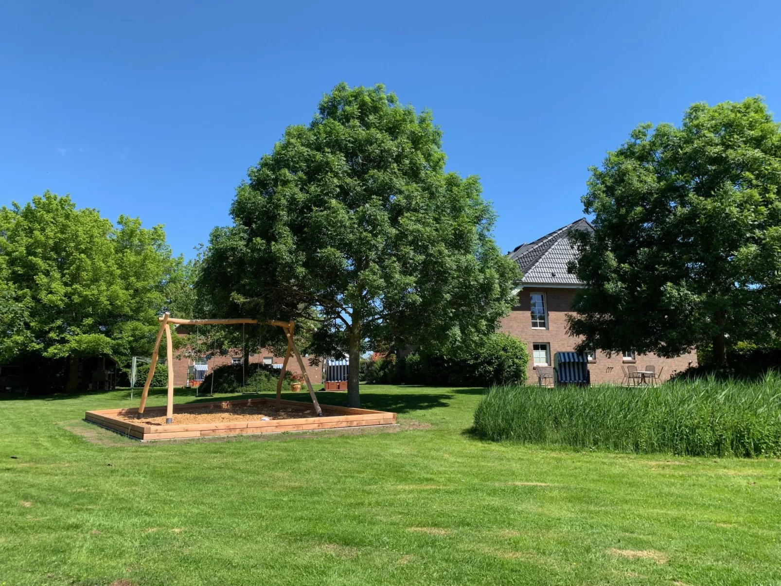 Mit Terrasse - Image-tags.info