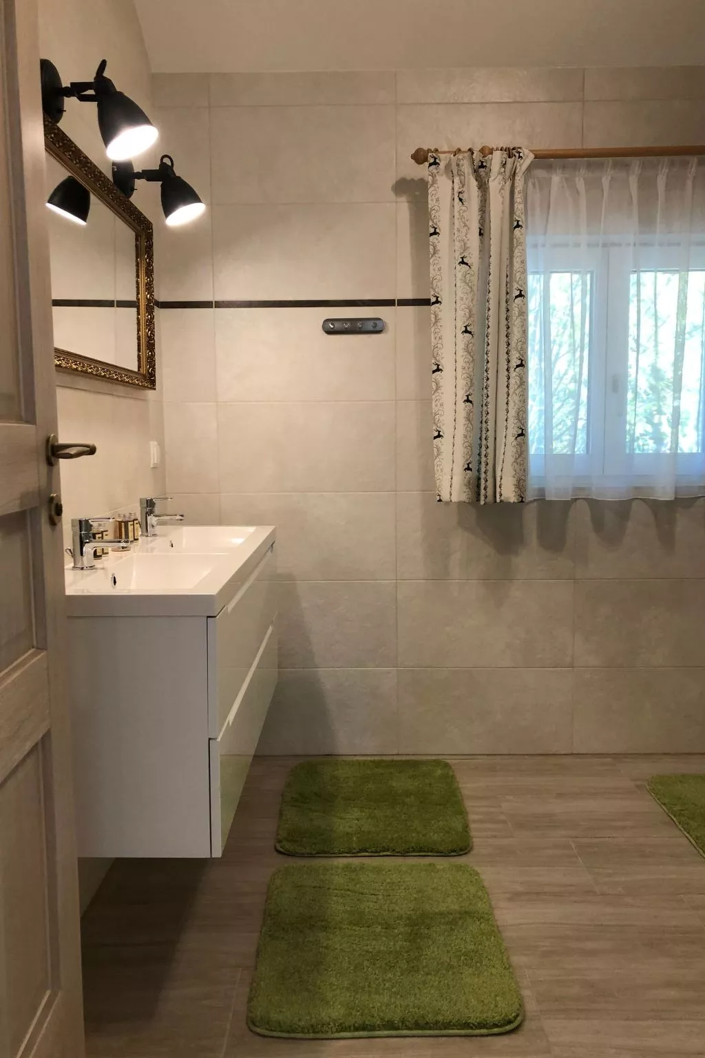 Nette Wohnung in Bad Aussee mit Garten und Grill und Bergblick - Image-tags.info