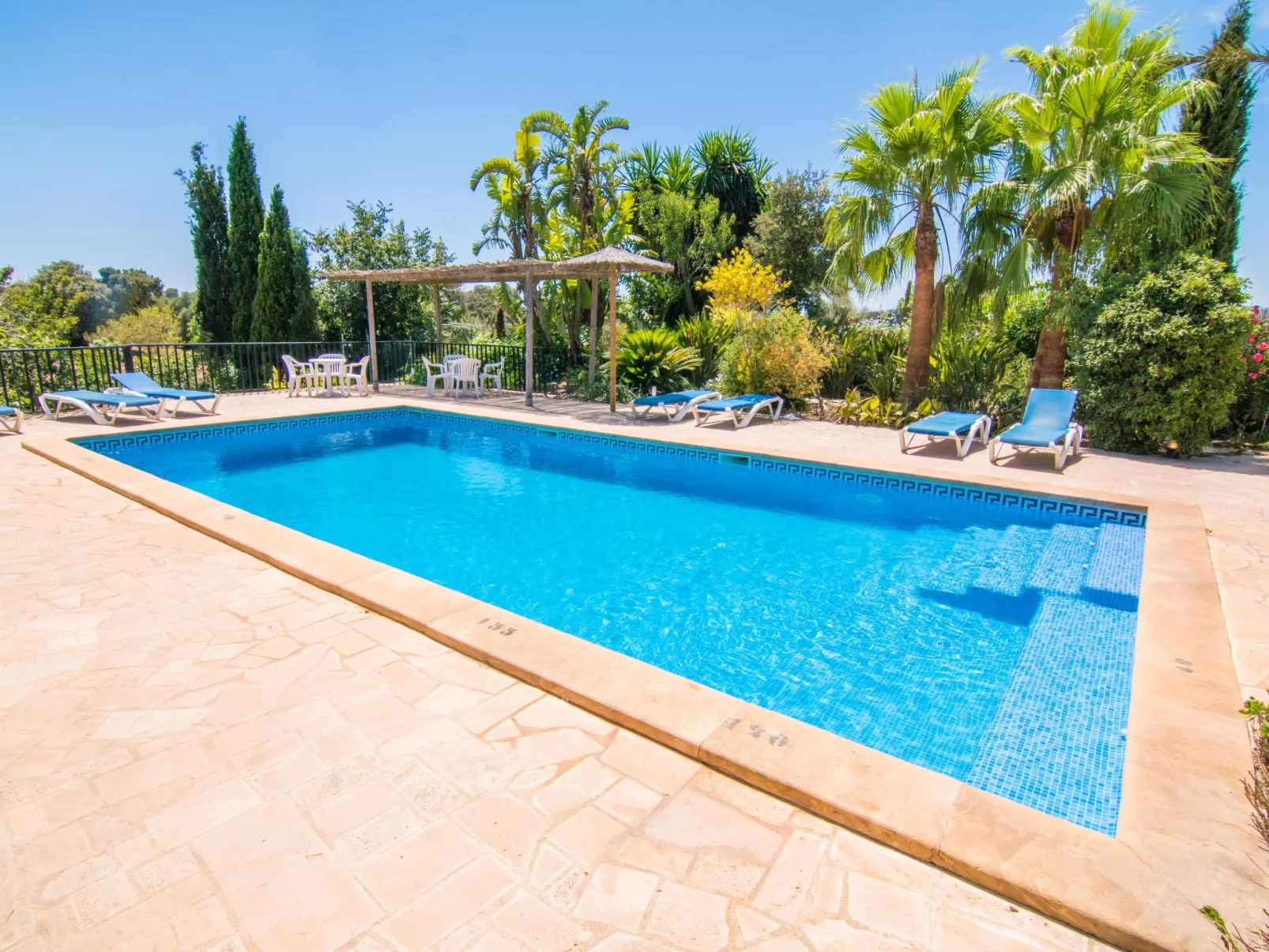 Cabana Barcelo - Draußen
