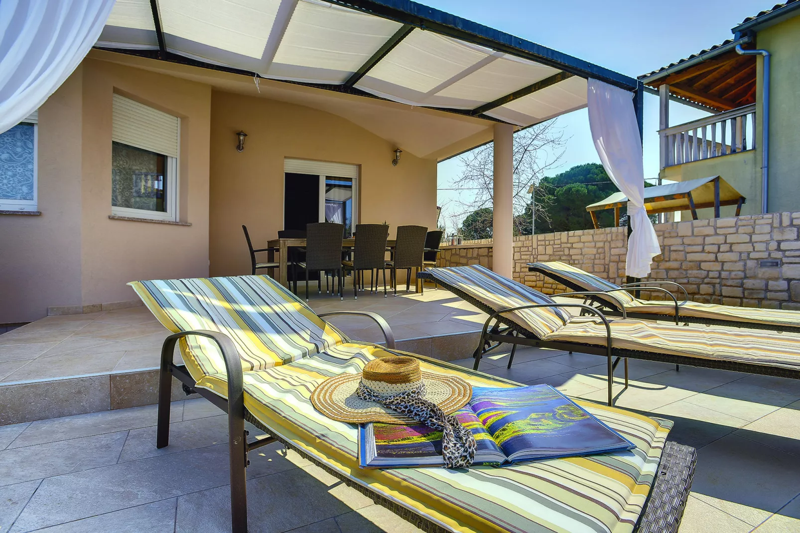 Villa Rudy-Balcon-terrasse