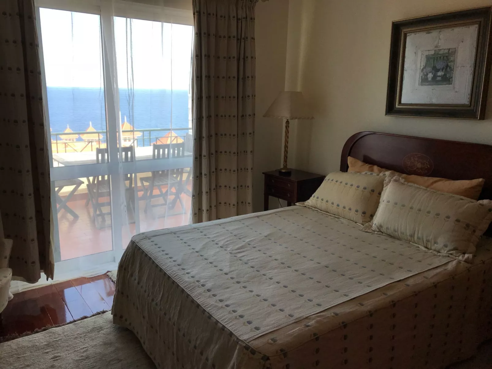 Mit Blick auf das Wasser-Image-tags.info