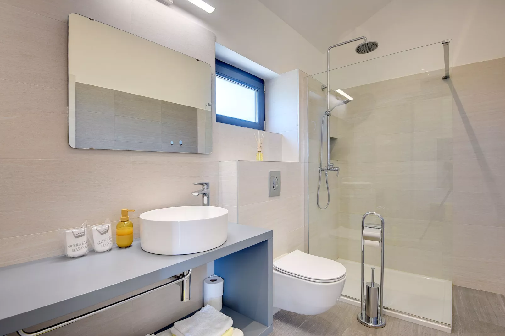 Villa Linea-Bathroom