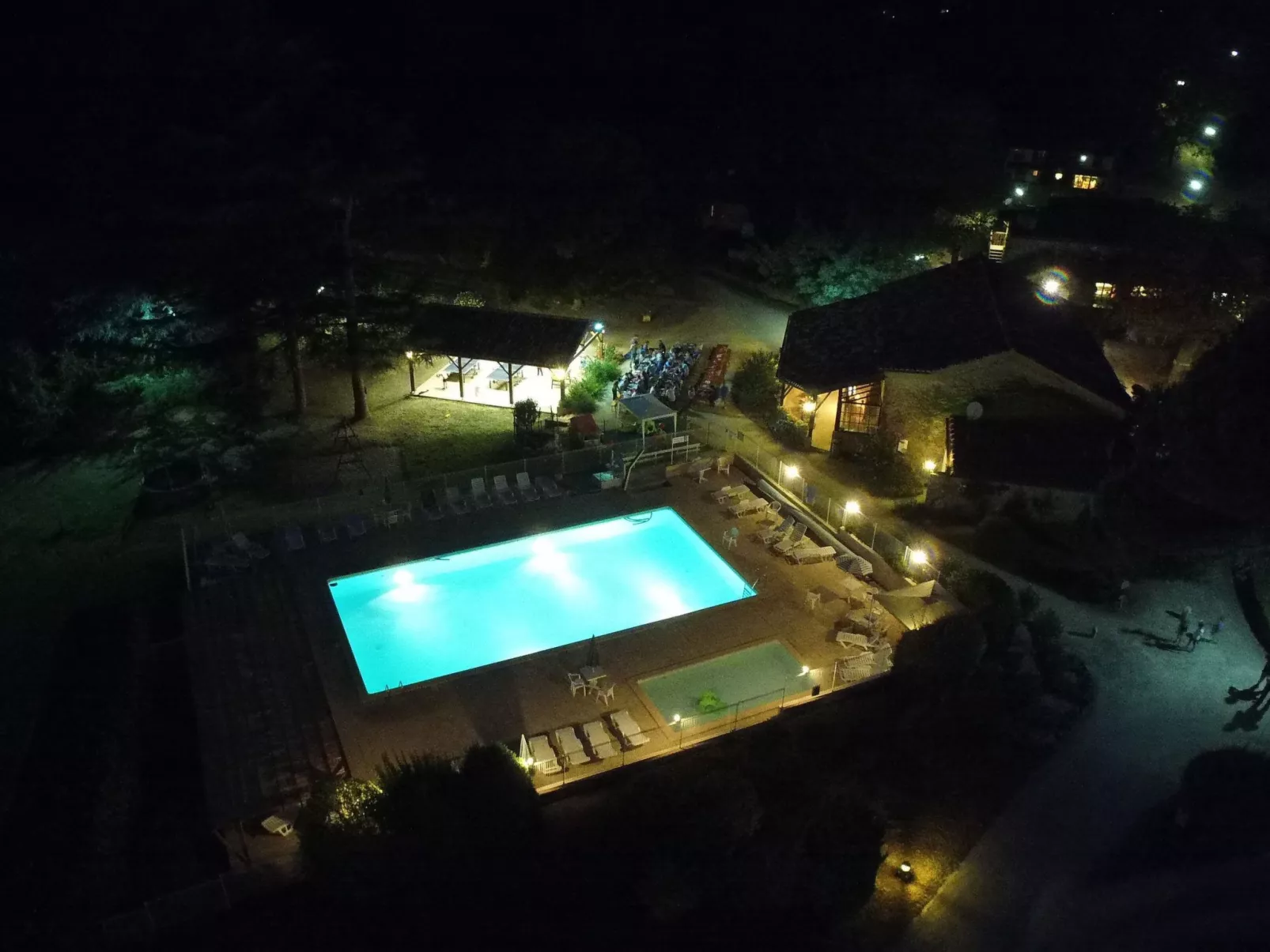 Domaine "La Chatière" mit Jacuzzi - Image-tags.info