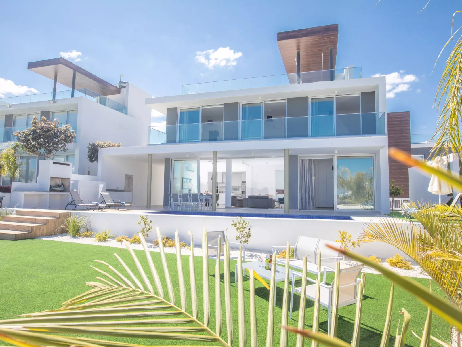 Schöne Villa Olivine Pearl OL5 mit Garten - Image-tags.info