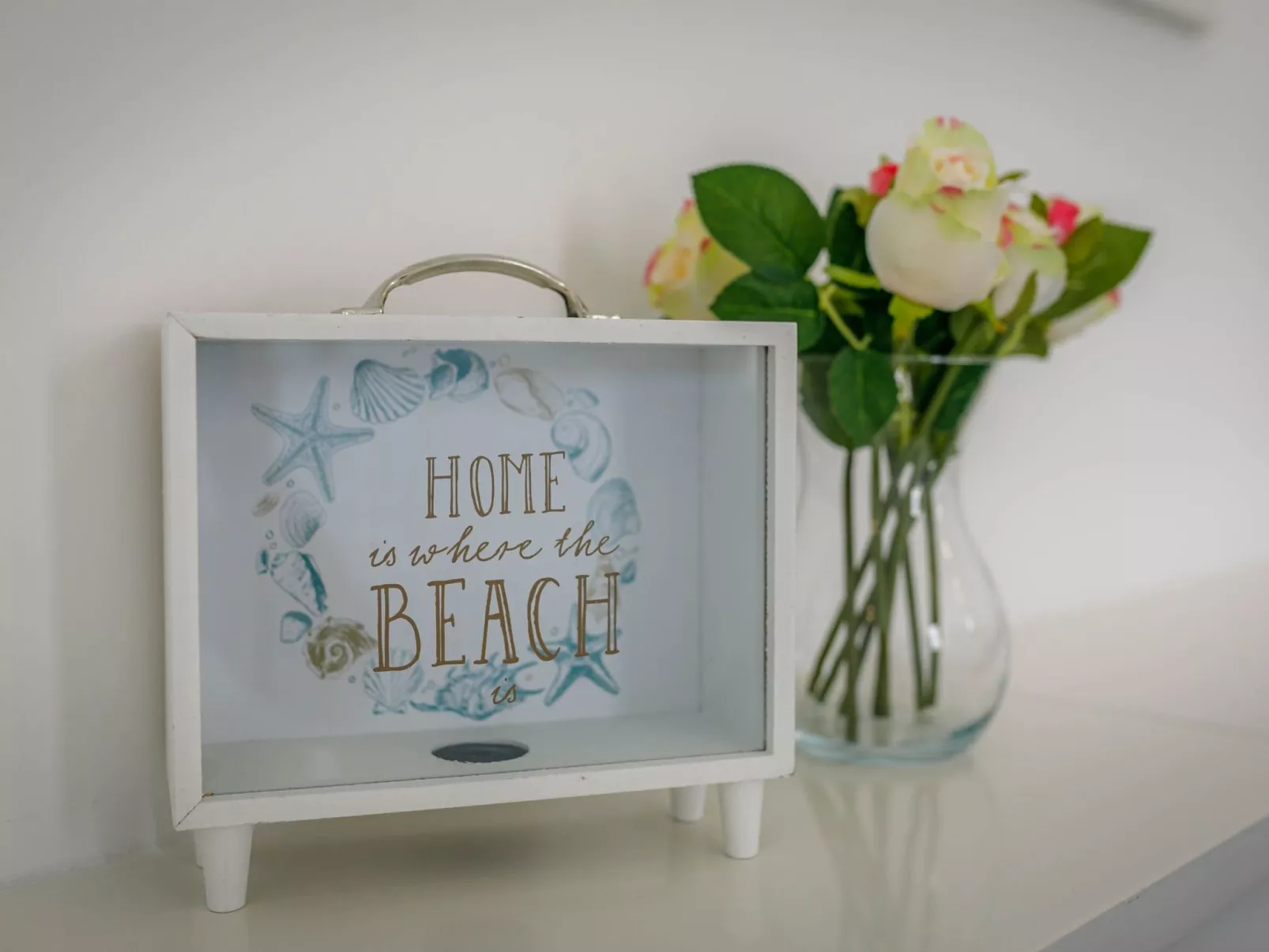 Vila Megy -  ID 2209 - Image-tags.info