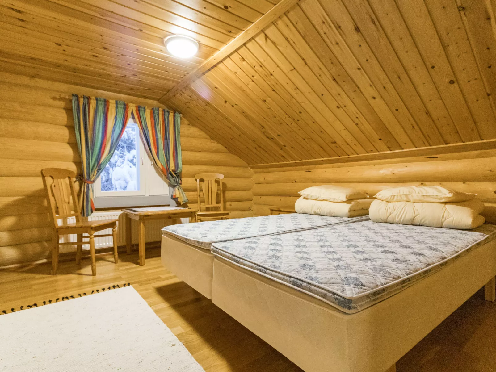 Salvostie 13, hetta - Dedans