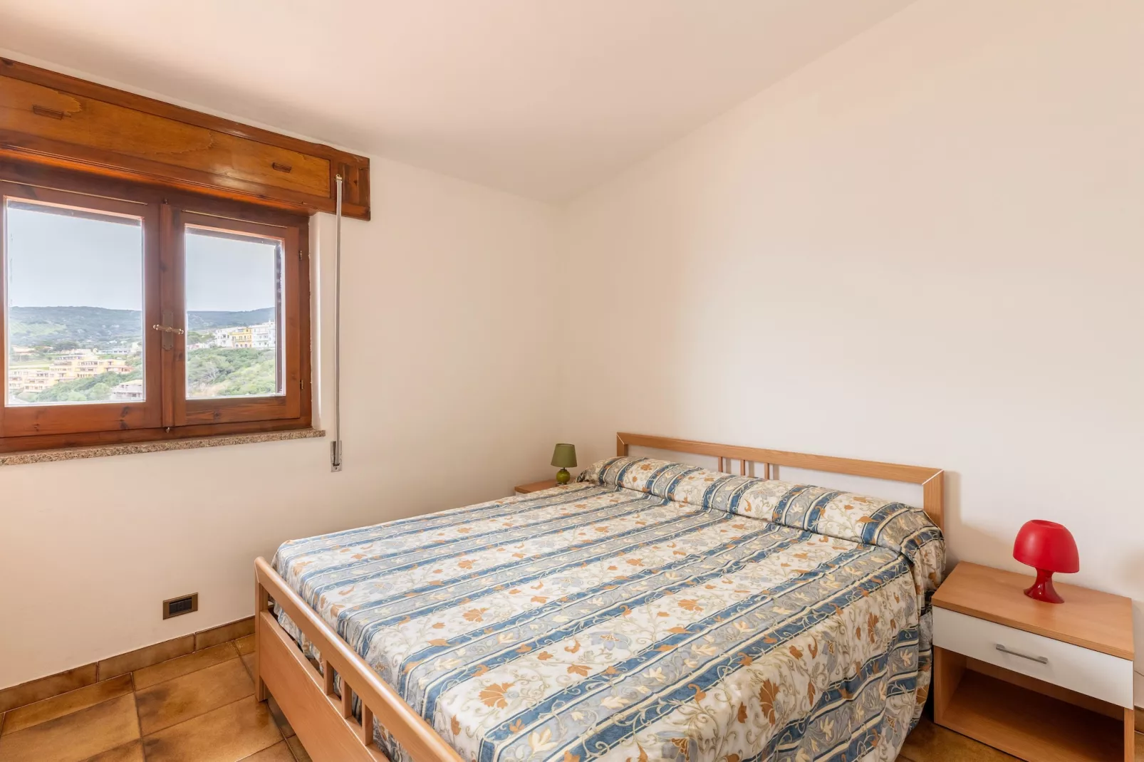 QUADRILOCALE CASTELSARDO CENTRO-Chambre