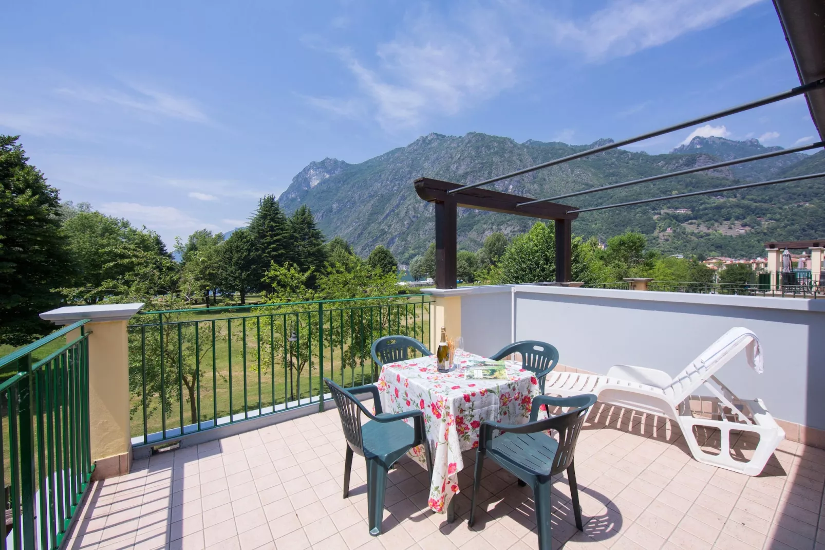 RESIDENCE PORTO LETIZIA - VILLAS-STUDIO 4 PAX VISTA LAGO PLUS 8213 - VSLP4 - Terrace balcony