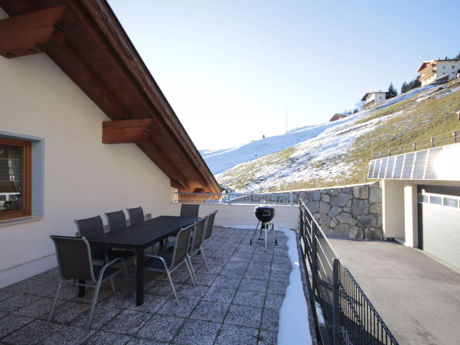 Apart Birgit-Outside