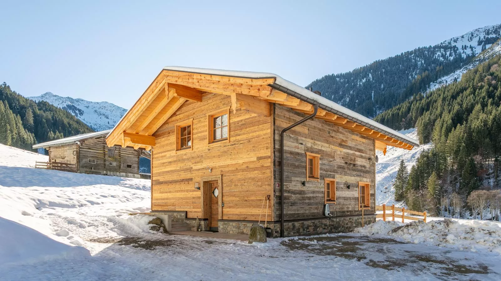 Heualm-Außenbereich Winter