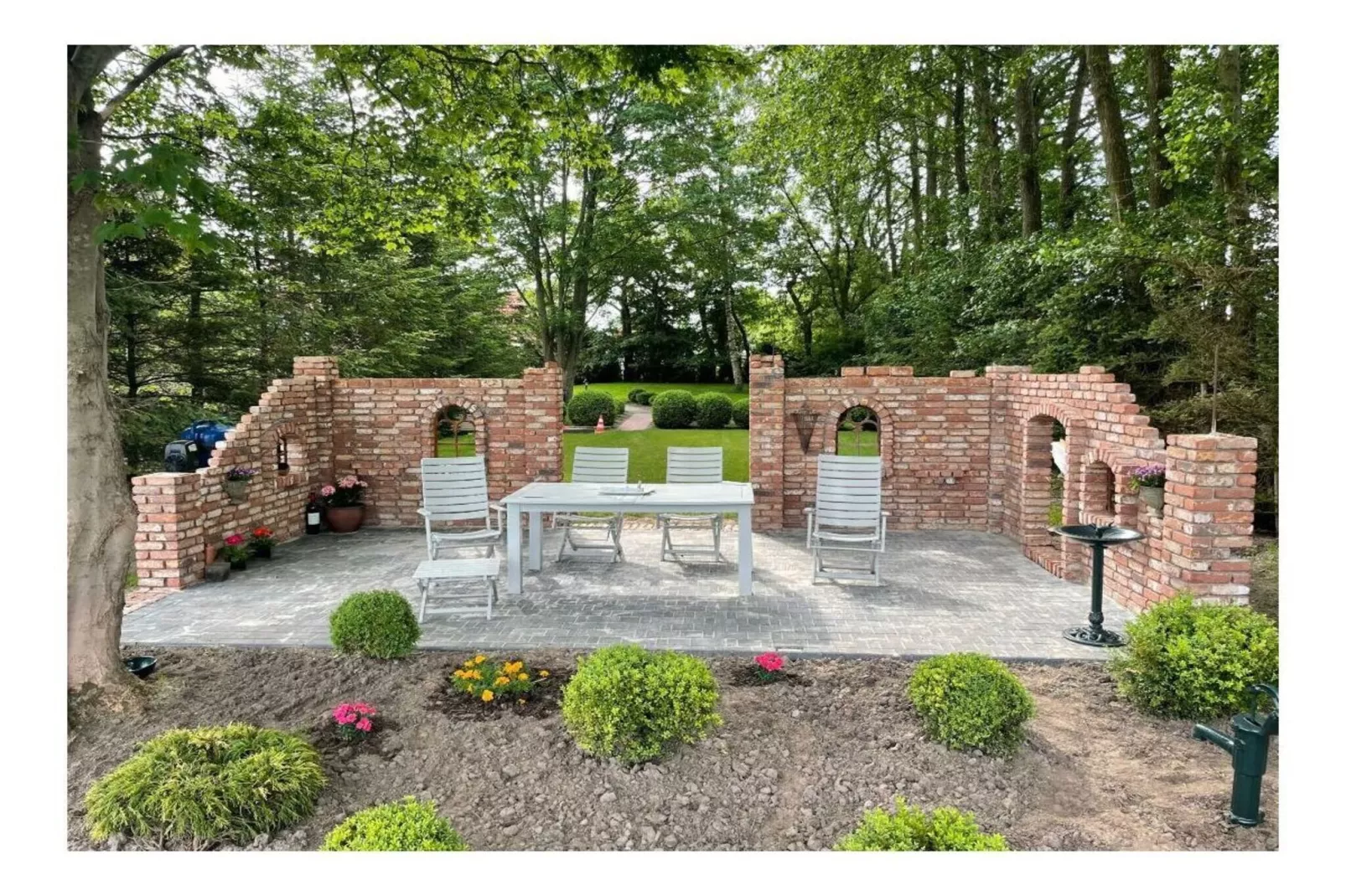 83177-Jardins en été