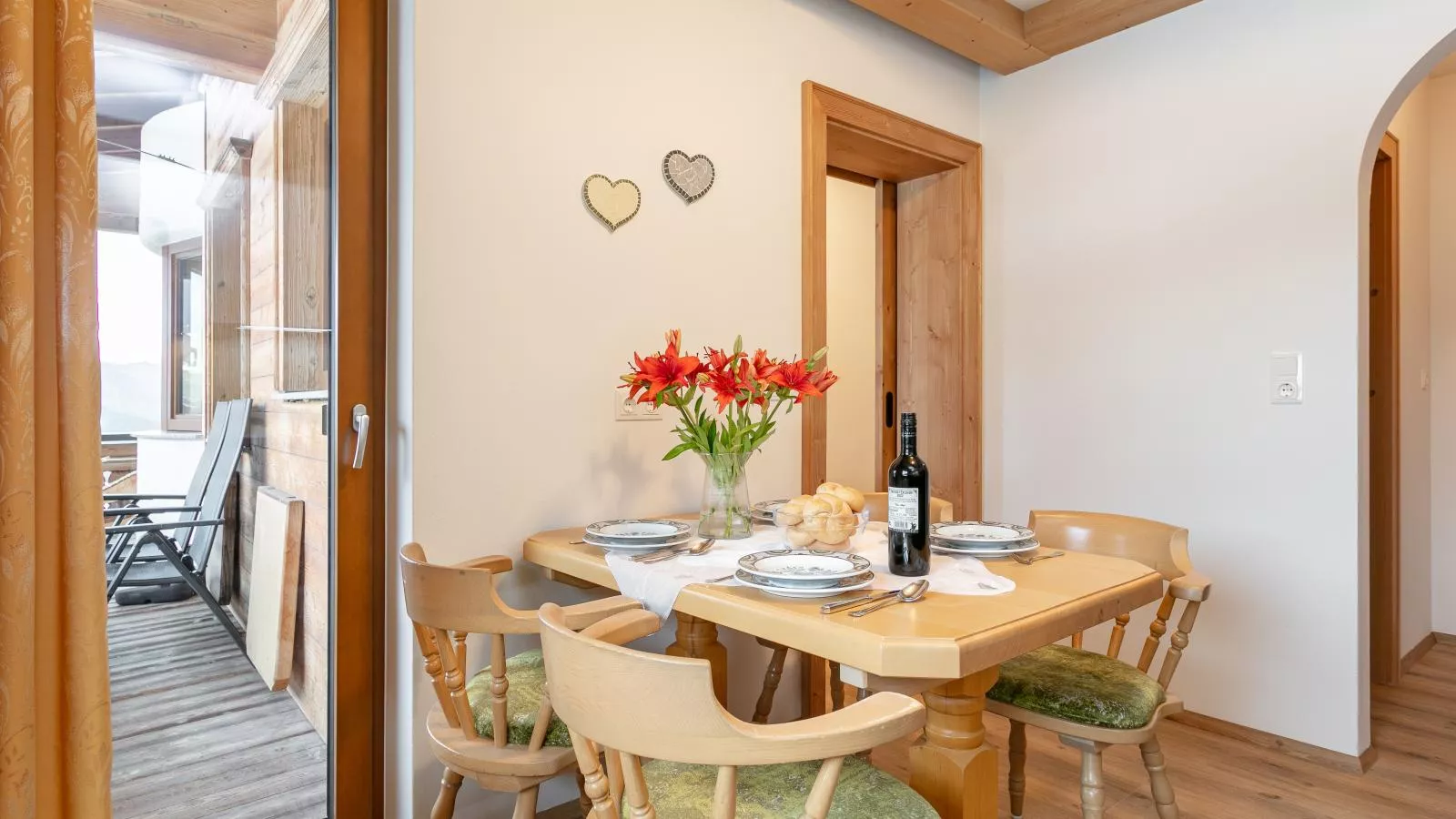 Landhaus Marchfeld Top 1  Top 2 - Dining room