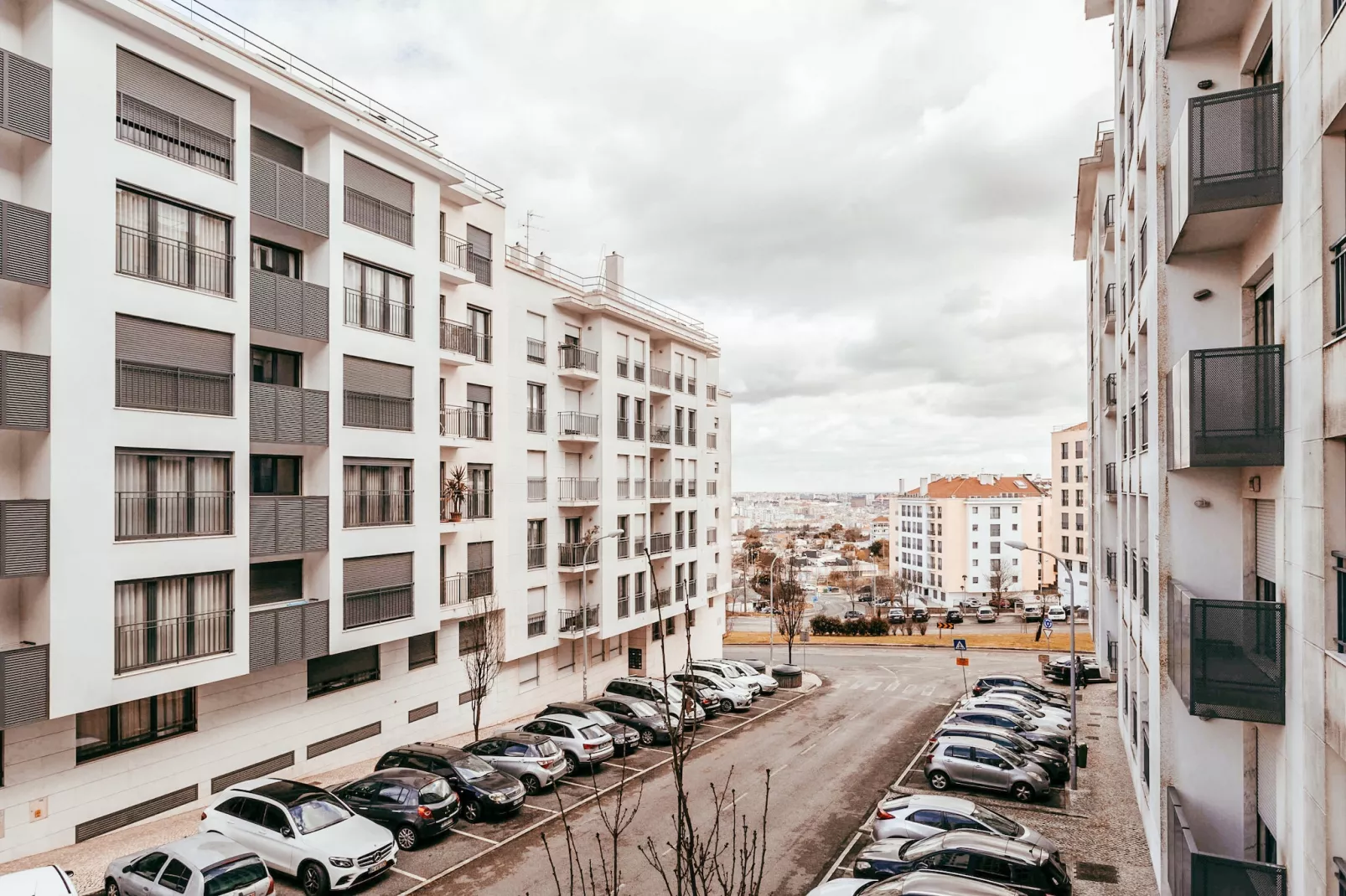 Modern & Elegant 2 bedroom in Amadora by GT House-Im Freien