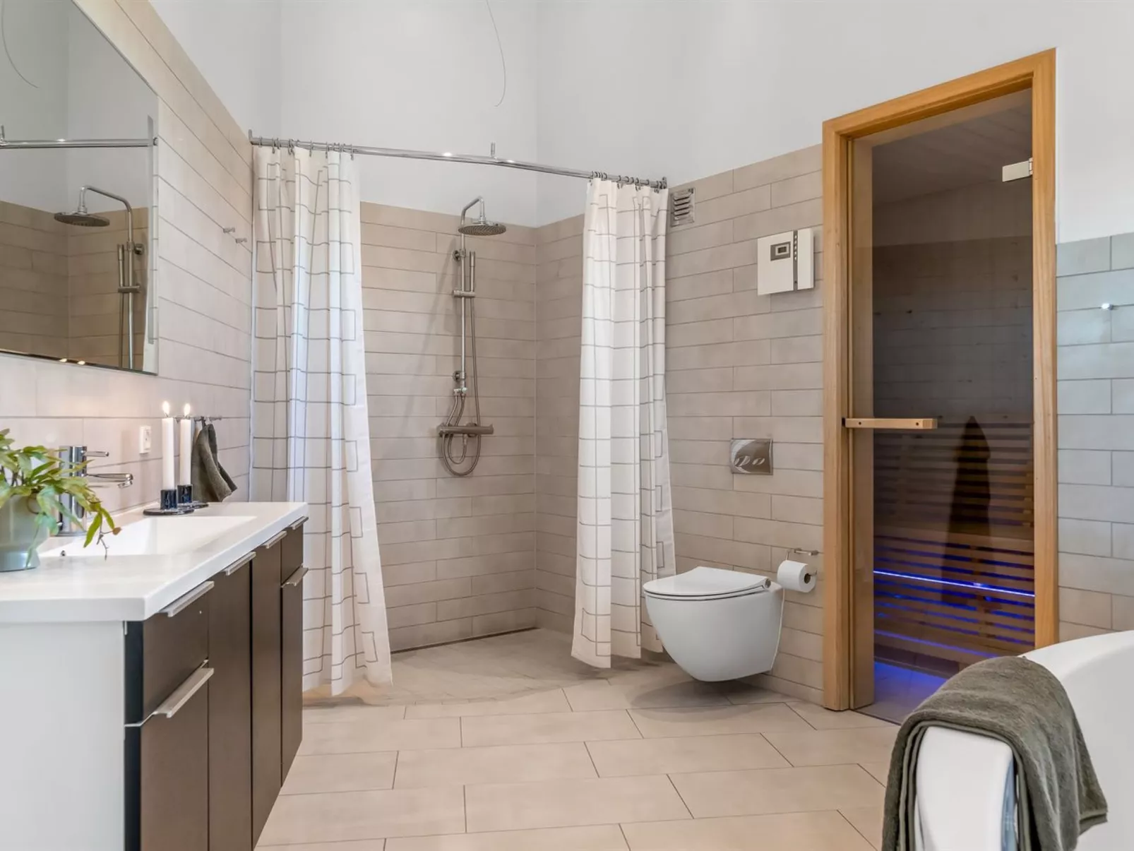 "Jonas" - 450m from the sea-Dedans