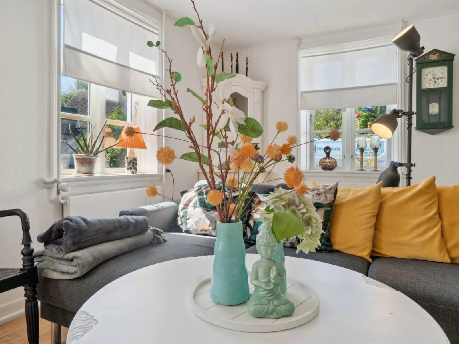 "Tuva" - 3.6km from the sea-Inside