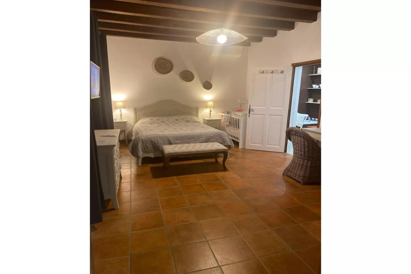 Villa provencale à Murs coeur du Luberon-Bedroom