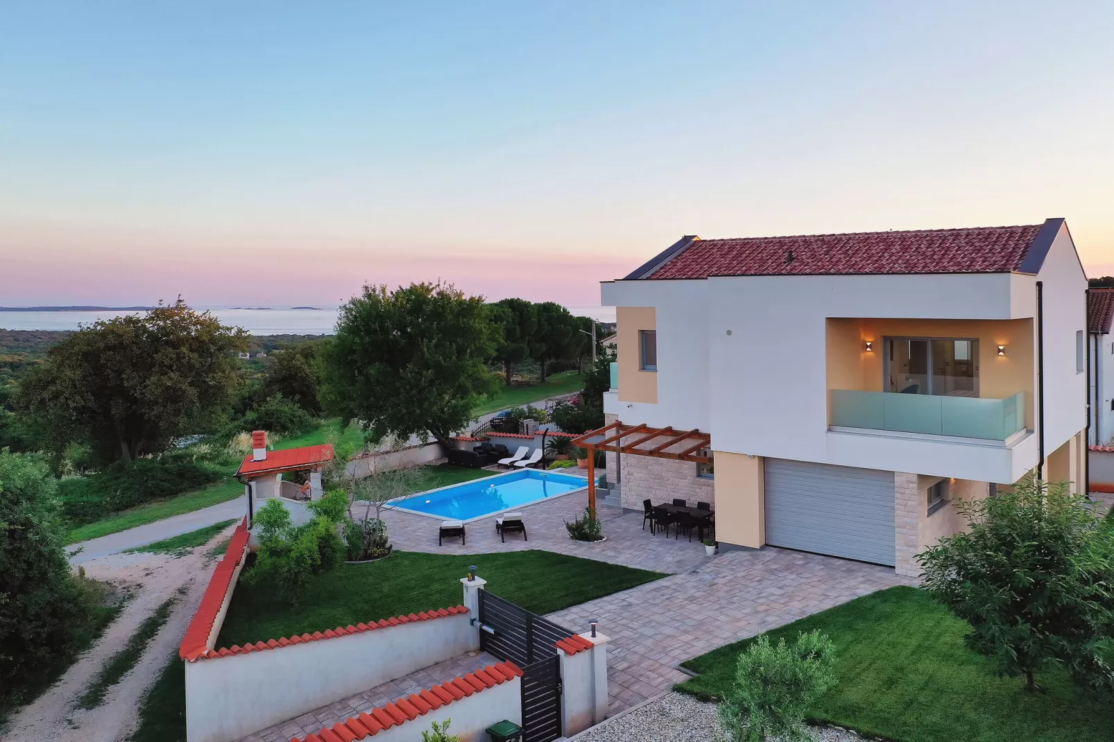 Villa White-Exterior summer